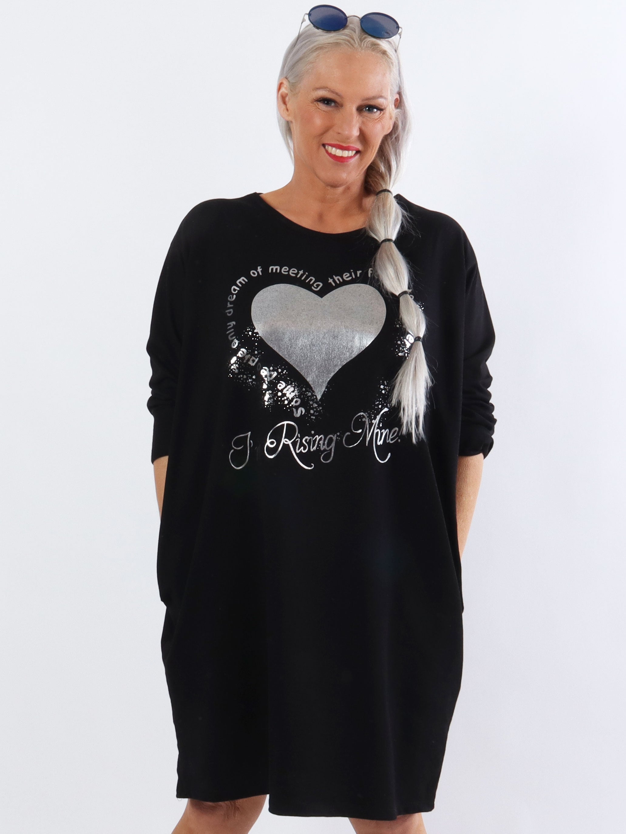 Hearty Dress - Söt bomullsklänning i stora storlekar med hjärtmönster